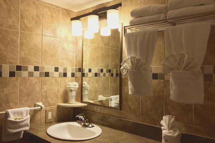 Room 151 of 185