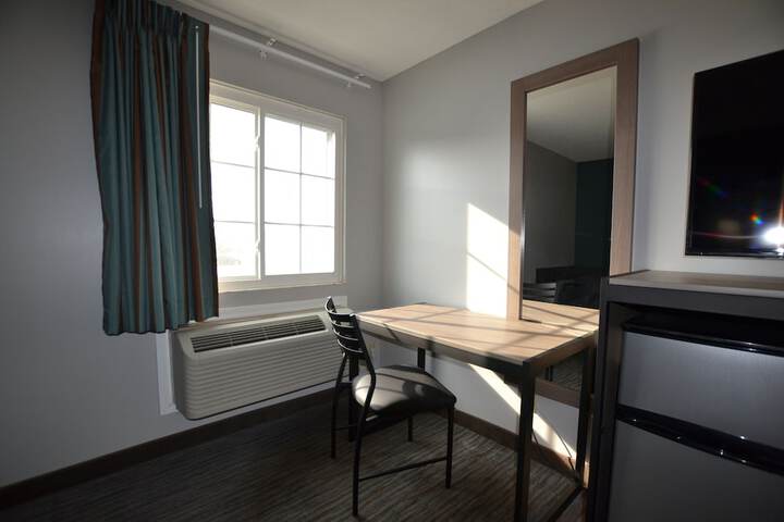 Room 15 of 46