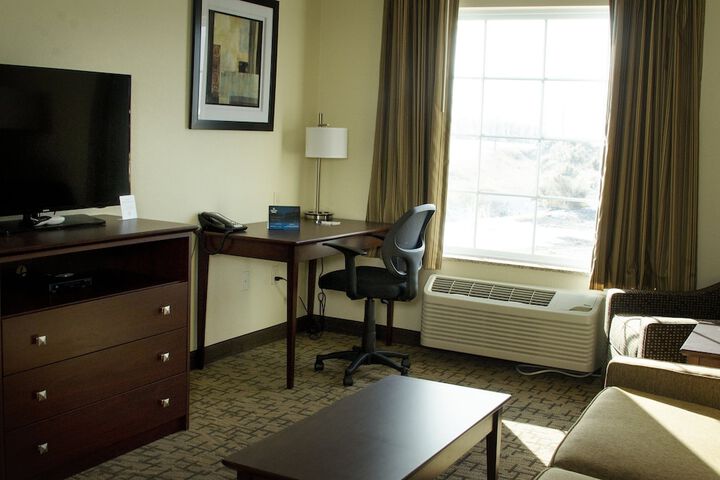 Room 16 of 40