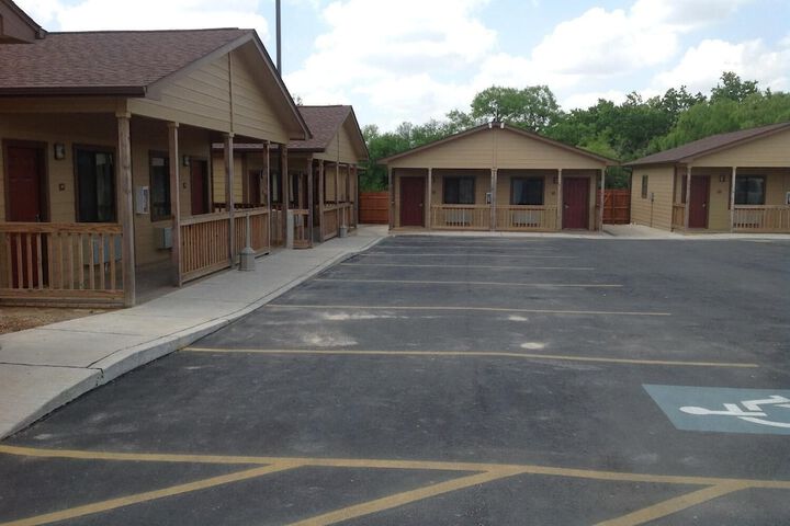 Property Grounds 21 of 21