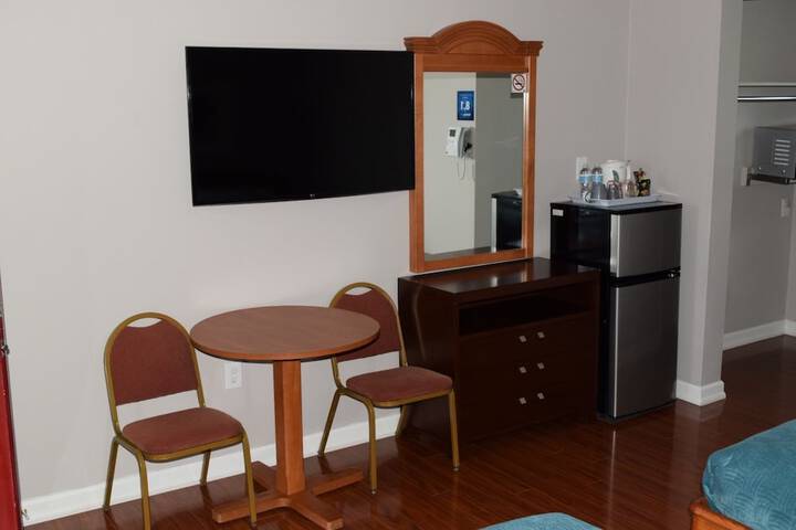 Room 36 of 42