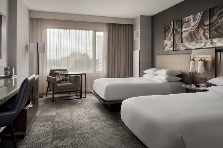 Room 34 of 70
