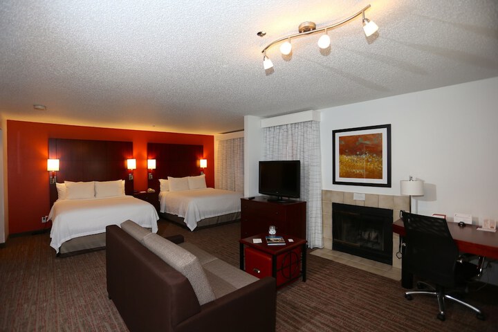 Room 34 of 51