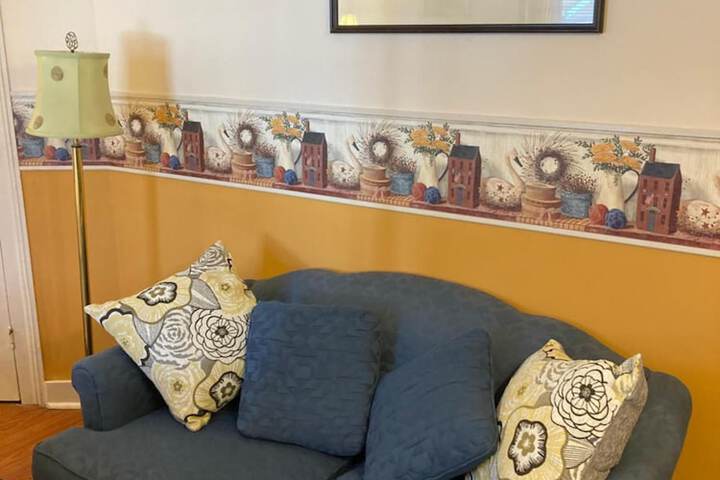 Room 11 of 22