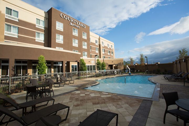 Courtyard by Marriott Starkville MSU at the Mill