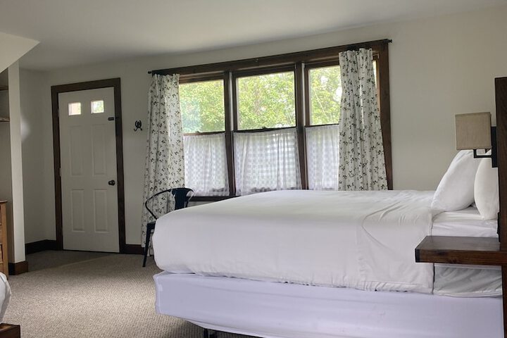 Room 109 of 294