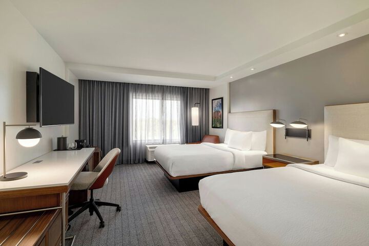 Courtyard by Marriott Starkville MSU at the Mill