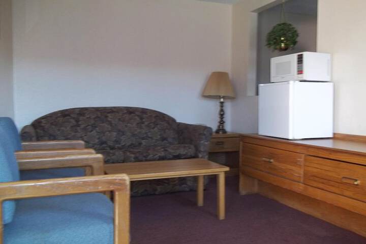 Room 35 of 62