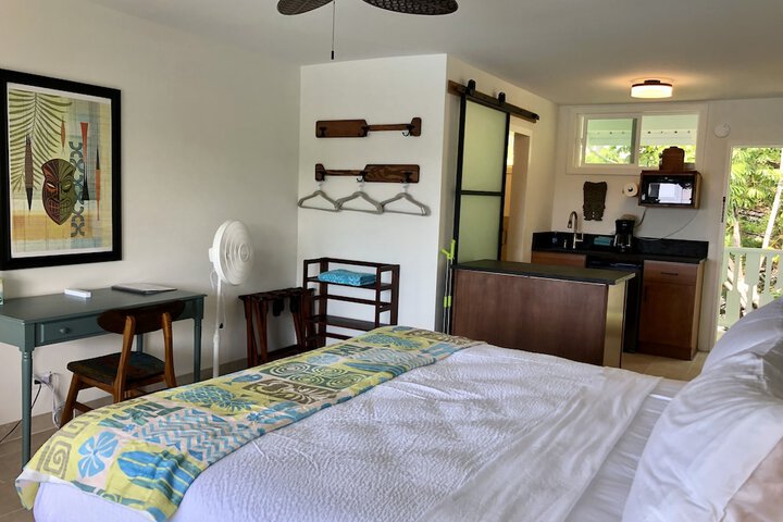 Room 32 of 62