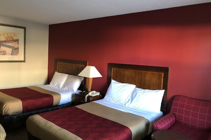Room 12 of 35