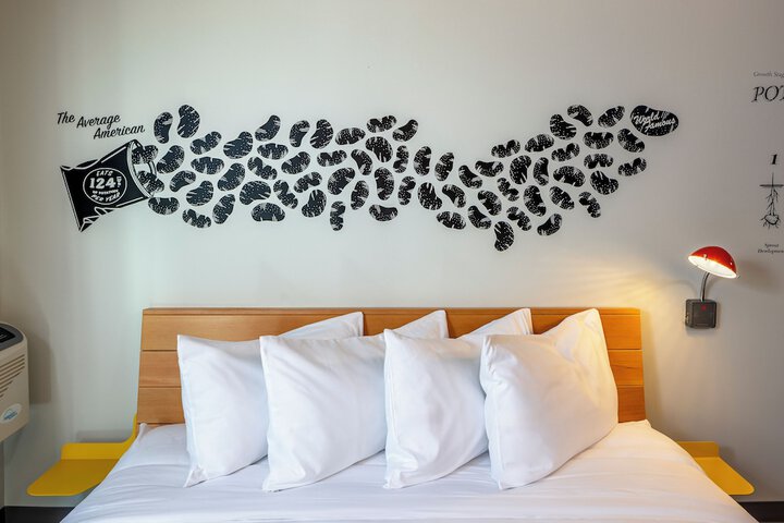 Room 44 of 55