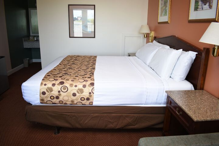 Room 3 of 31