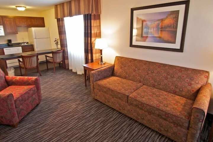 Room 10 of 20