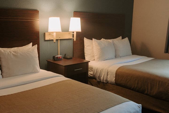 Room 116 of 168