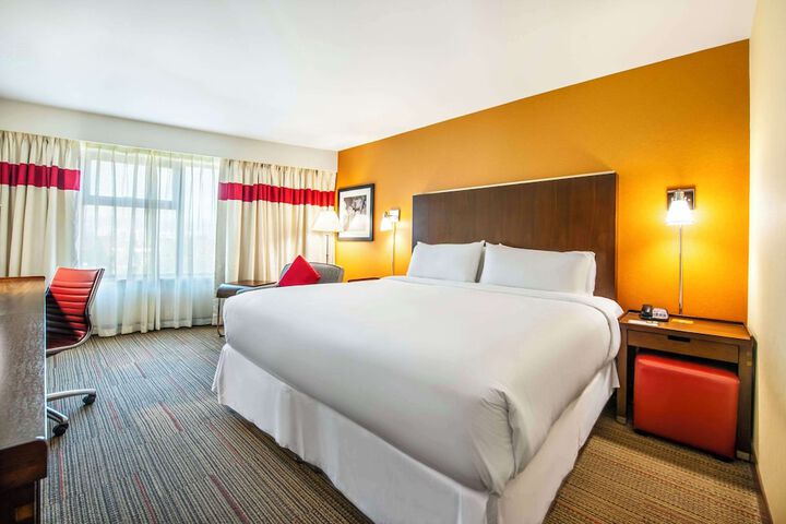 Grand Park Hotel Vancouver Airport an Ascend Collection Hotel