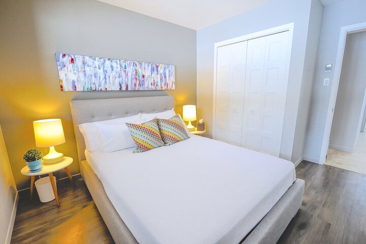 Room 25 of 66