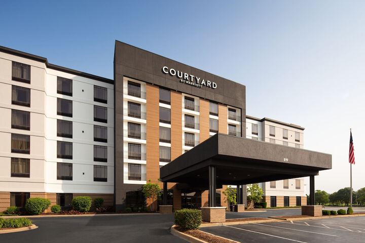 Hotel 4 of 56