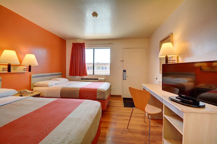 Room 20 of 27
