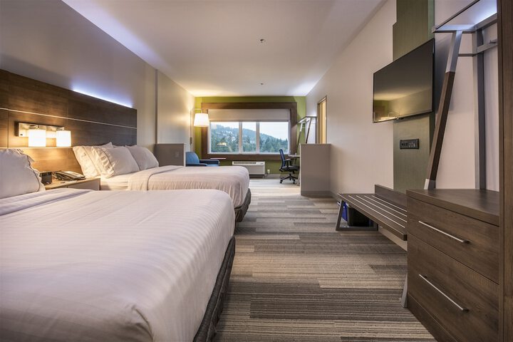 Holiday Inn Express & Suites Victoria - Colwood