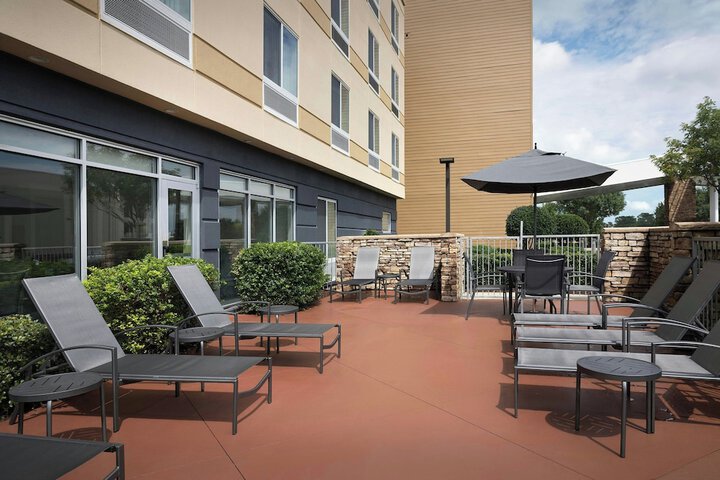 Fairfield Inn & Suites by Marriott Fayetteville North