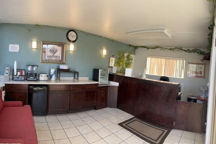 Hotel Interior 11 of 28
