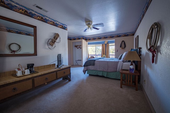 Room 48 of 63