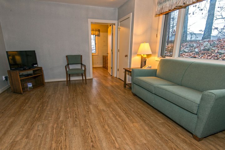 Room 45 of 115
