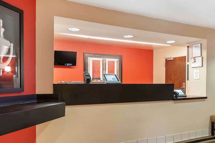 Extended Stay America Select Suites Detroit Sterling Heights