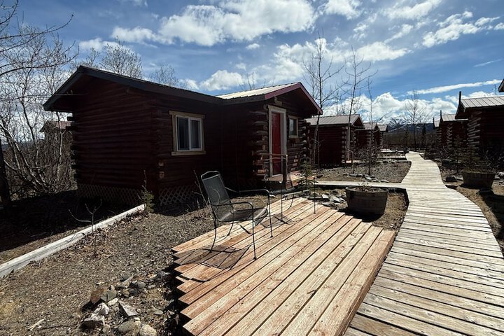 Earthsong Lodge