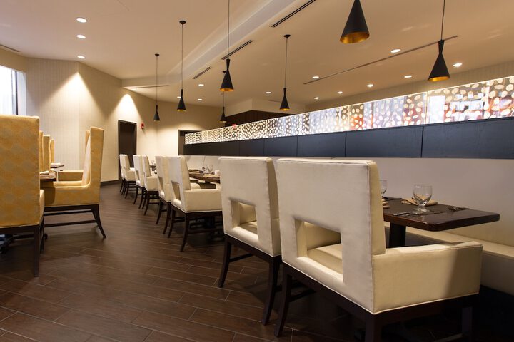 Dining 54 of 67