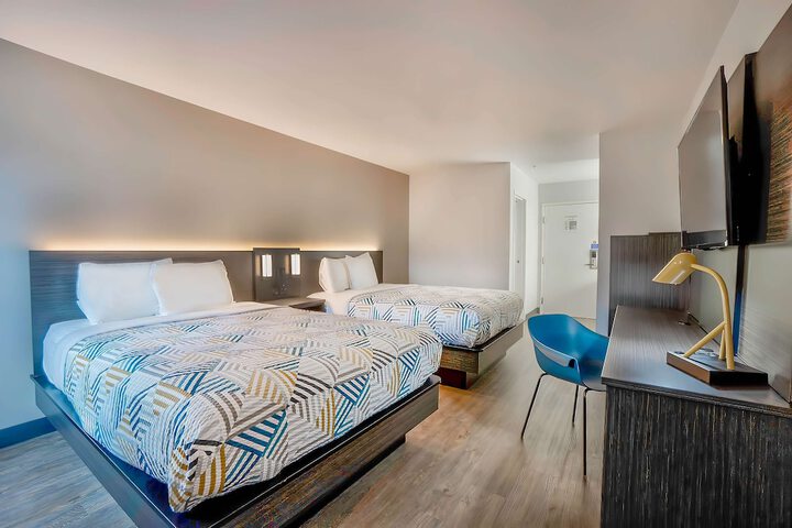 Room 36 of 37