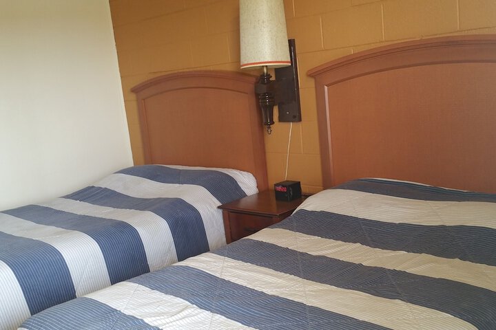 Room 37 of 71