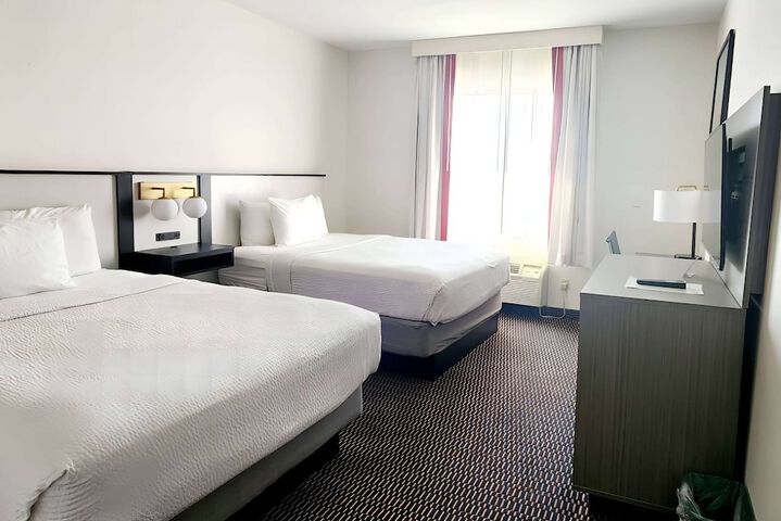 Ramada by Wyndham Columbia