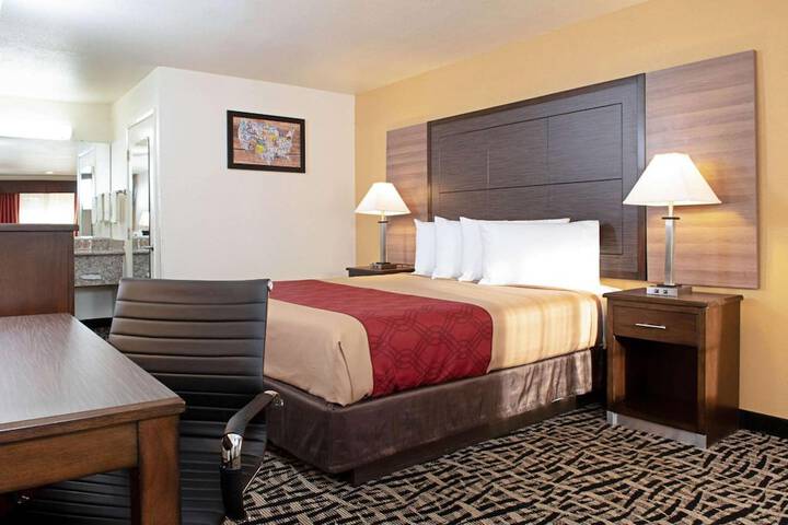 Executive Inn