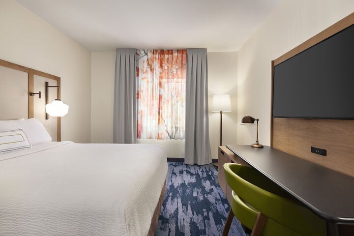 Room 16 of 25