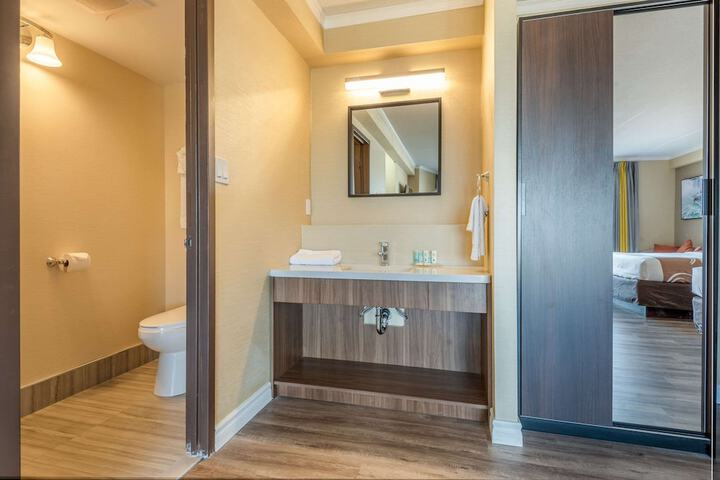 Room 20 of 56