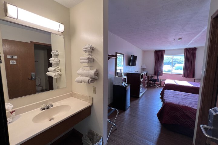 Room 22 of 27