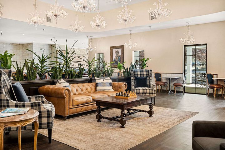Chateau Big Bear Boutique Hotel BW Signature Collection