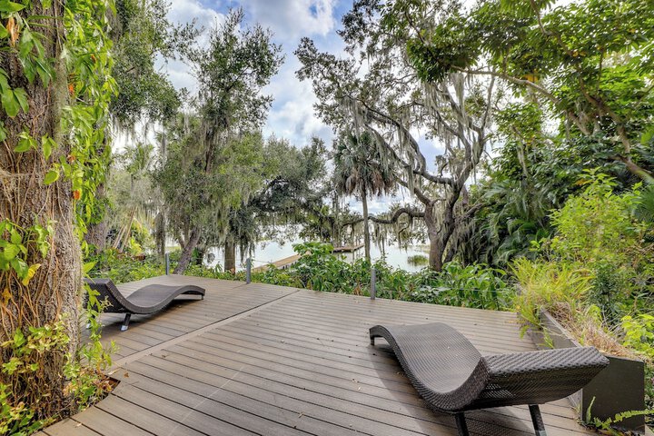 Florida Retreat w / Patio Boat Dock & Shuffleboard