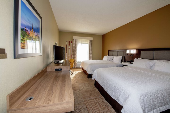 Room 18 of 29