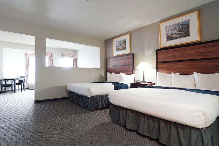 BayVue Hotel Resort and Suites