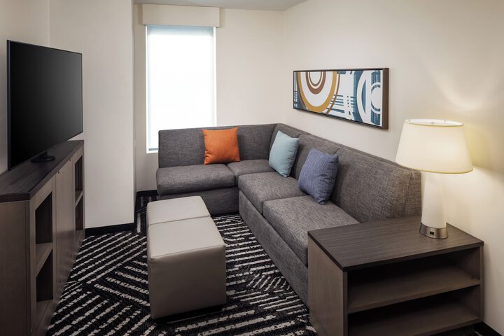 Hyatt House Royal Oak / Birmingham