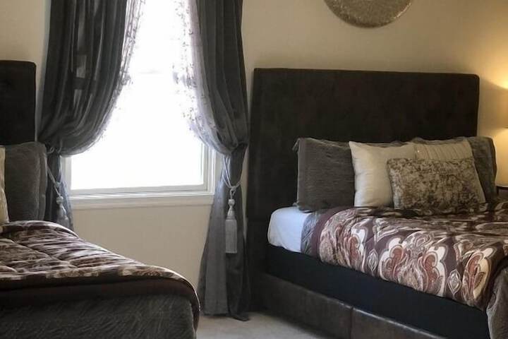 Room 20 of 39