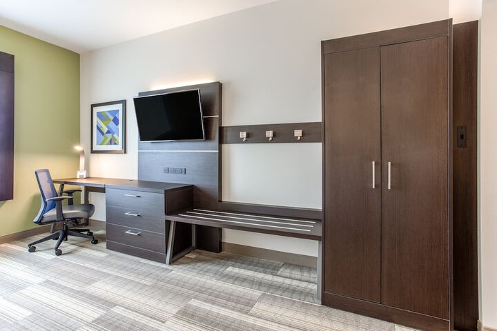 Room 31 of 48