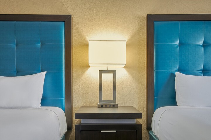 Room 12 of 62