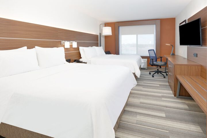 Holiday Inn Express Mitchell by IHG