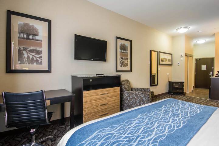 Room 19 of 33