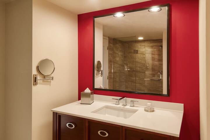 Room 15 of 57