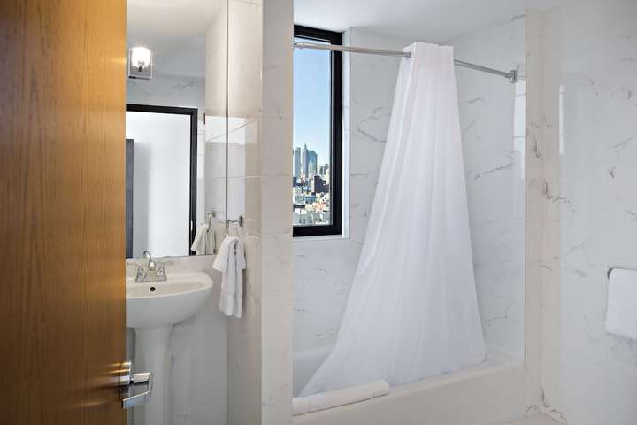 Orchard Street Hotel