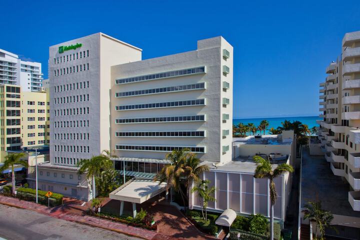 Hotel 11 of 94
